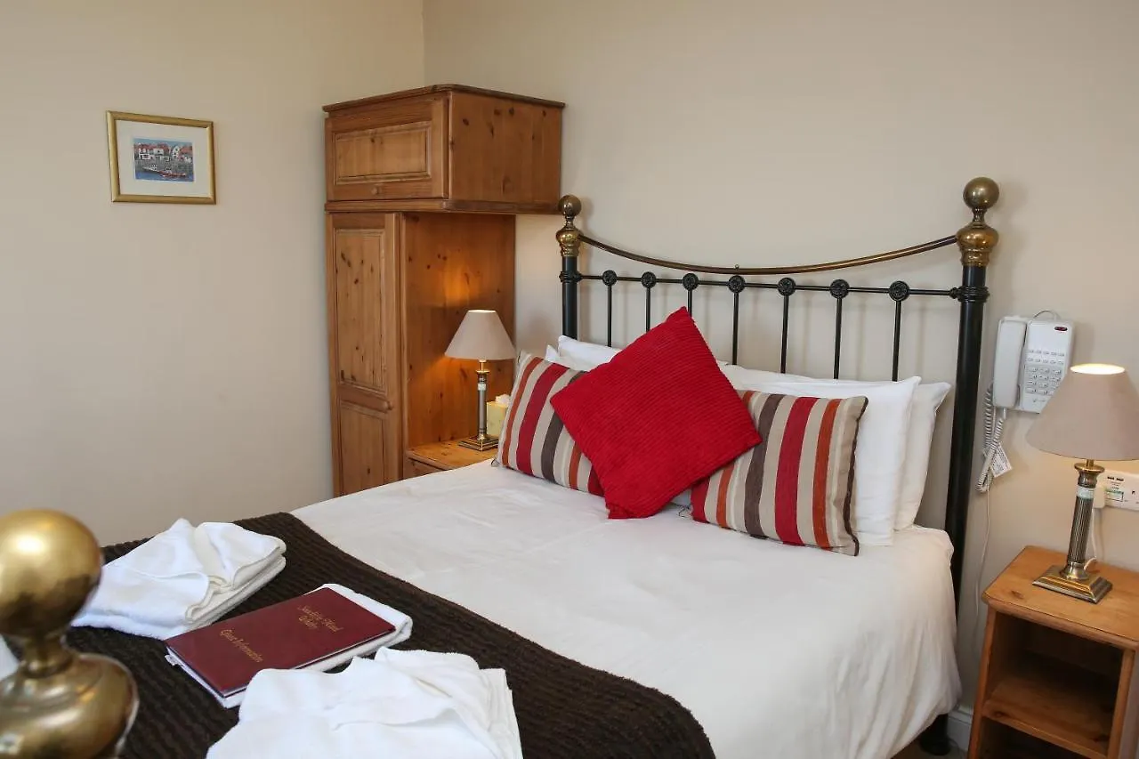 The Seacliffe - Whitby Hotel
