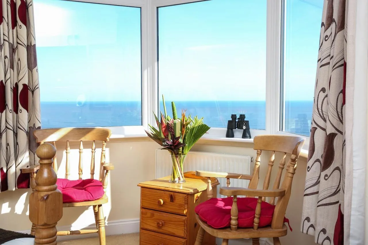 The Seacliffe - Whitby Hotel